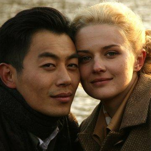 裸体美女馒头屄视频网站
